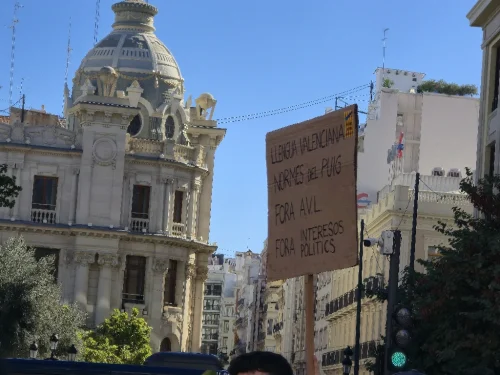 12-protestbord